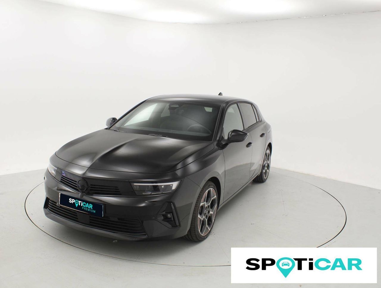 Opel astra 2024 motor hibrido  de segunda mano - opel astra 2022 /
