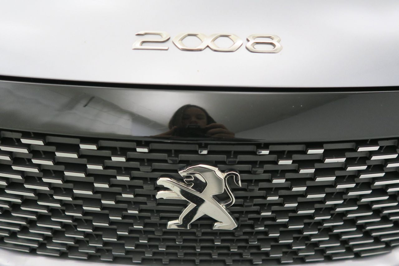 Peugeot 2008 Puretech 100 S&S BVM6 Allure - foto 19