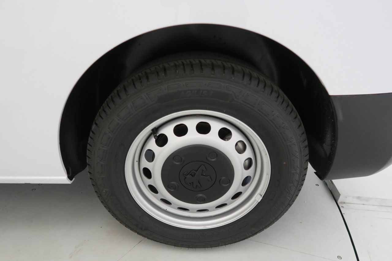 Peugeot Expert eExpert 3 eExpert Furgón 100kW Batería 50kWh  - foto 16