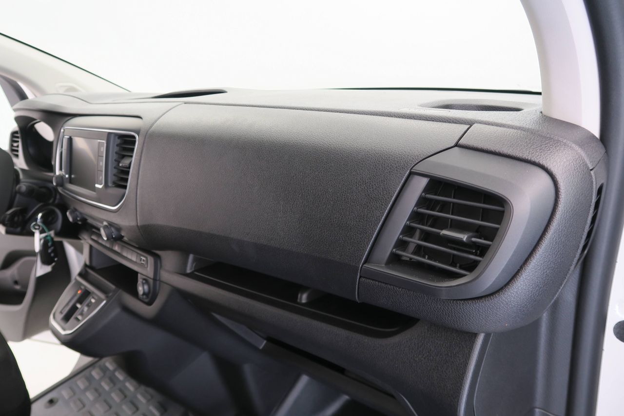 Peugeot Expert eExpert 3 eExpert Furgón 100kW Batería 50kWh  - foto 8