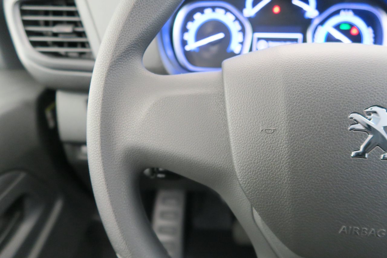 Peugeot Expert eExpert 3 eExpert Furgón 50kWh 136 Standard - - foto 10