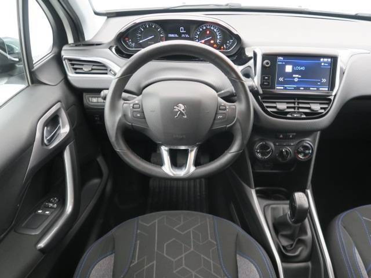 Peugeot 2008 1.2L PureTech 60KW (82CV) S&S Style - foto 8