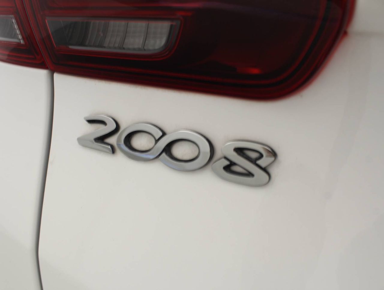 Peugeot 2008 1.2L PureTech 60KW (82CV) S&S Style - foto 19