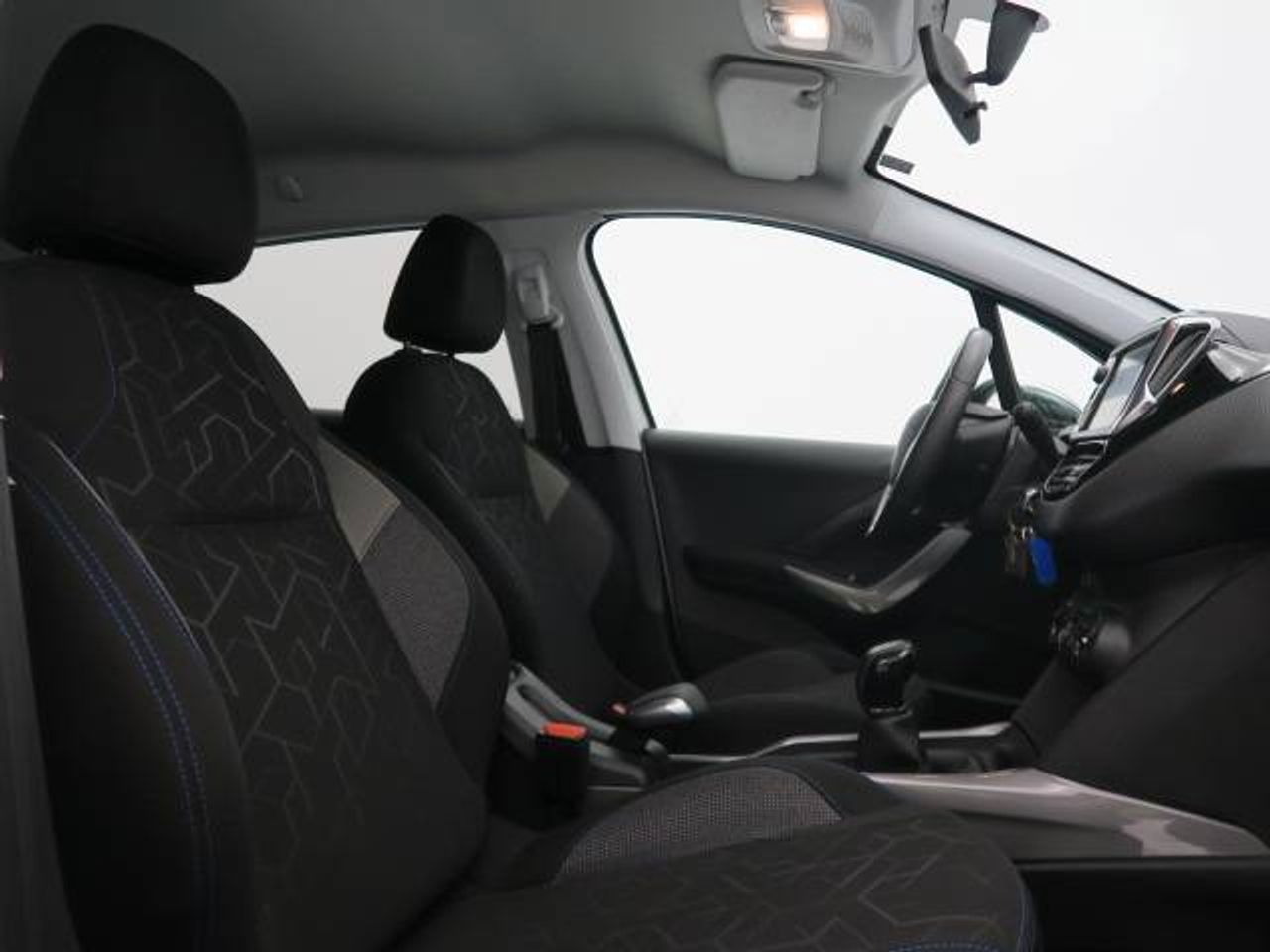 Peugeot 2008 1.2L PureTech 60KW (82CV) S&S Style - foto 15