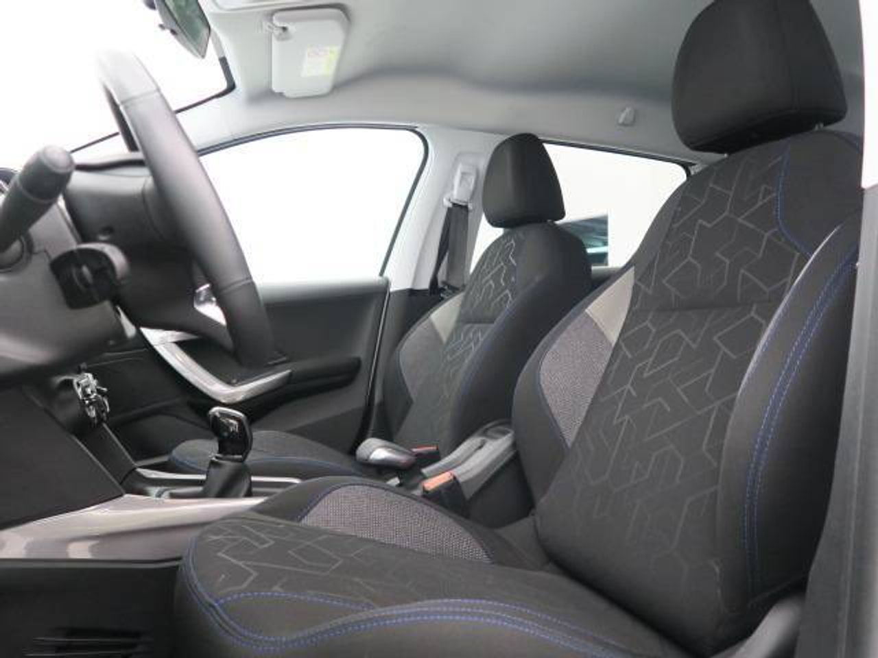 Peugeot 2008 1.2L PureTech 60KW (82CV) S&S Style - foto 16