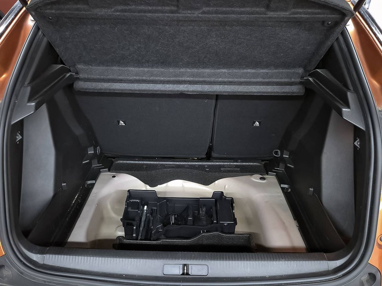 Peugeot 2008 Puretech 100 S&S 6 Vel. MAN Active Pack - foto 23