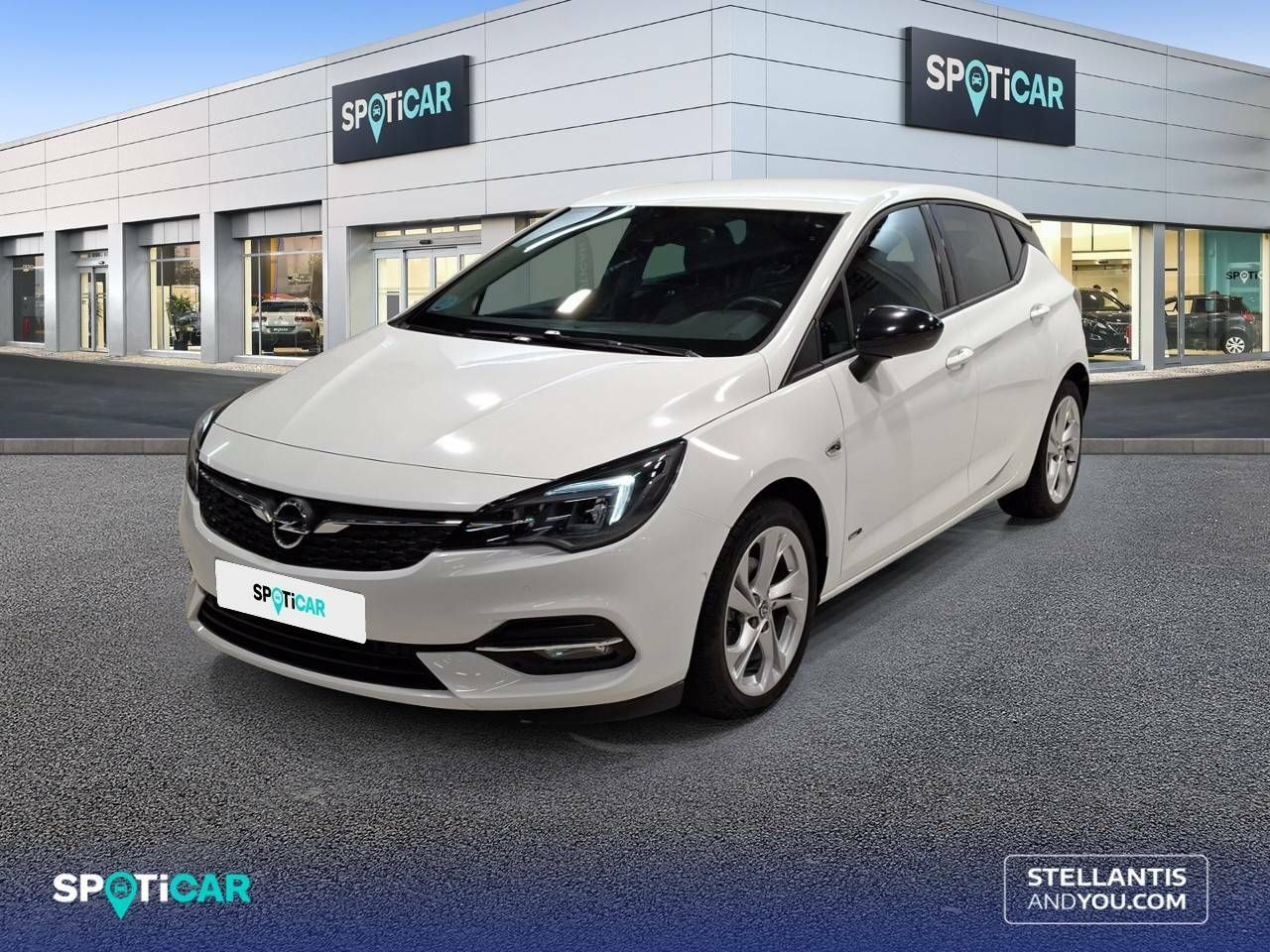 Foto opel astra 2021 /