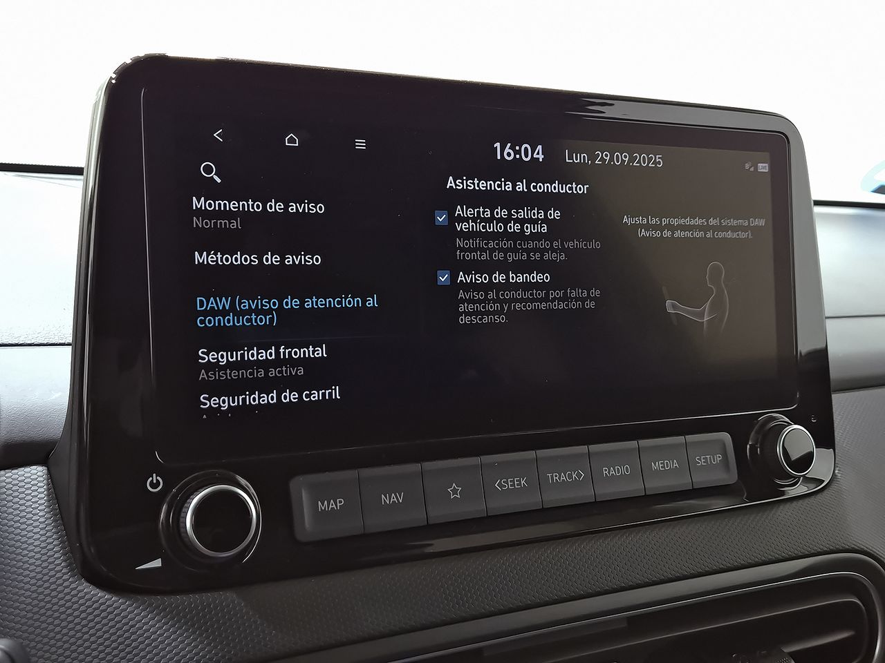 Hyundai Kona 1.6 GDI HEV Tecno 2C DCT - foto 27