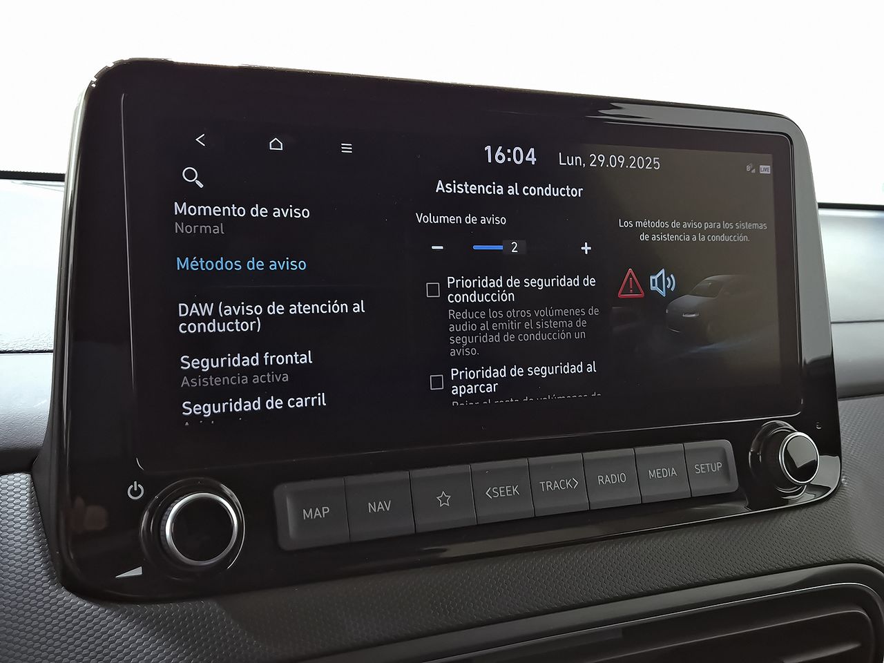 Hyundai Kona 1.6 GDI HEV Tecno 2C DCT - foto 25