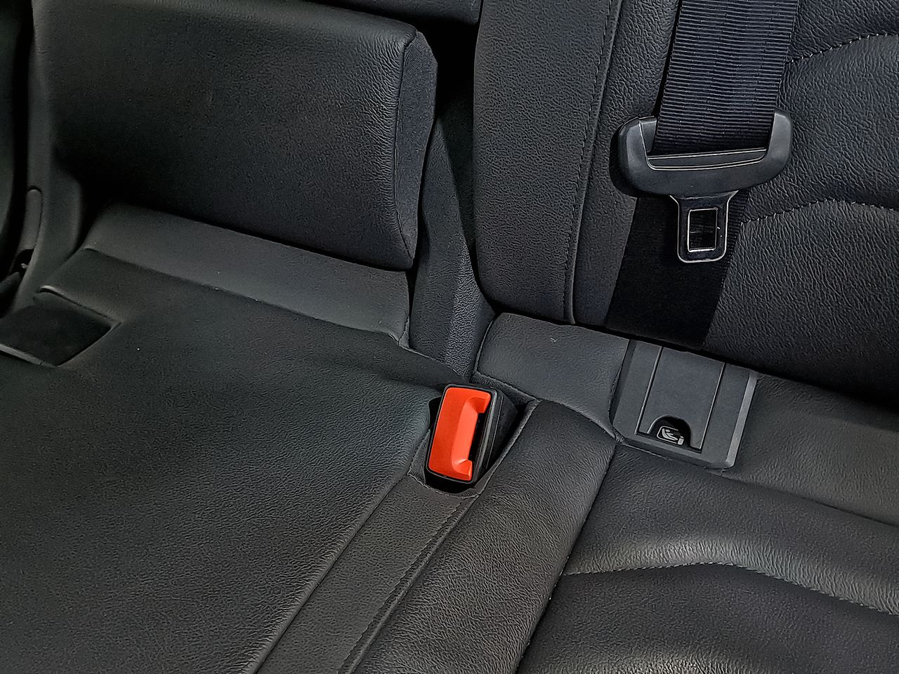 Volkswagen Touareg eHybrid Eleg 3.0 V6 TSI 280kW Tip 4M - foto 18