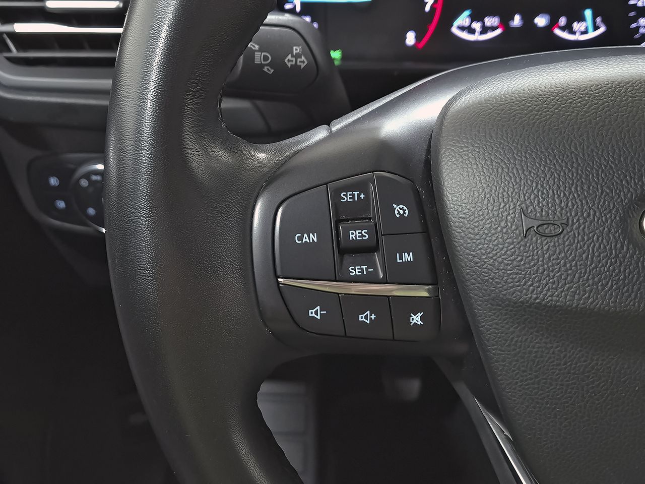 Ford Focus 1.0 Ecoboost MHEV 114kW Active Style SIP - foto 17