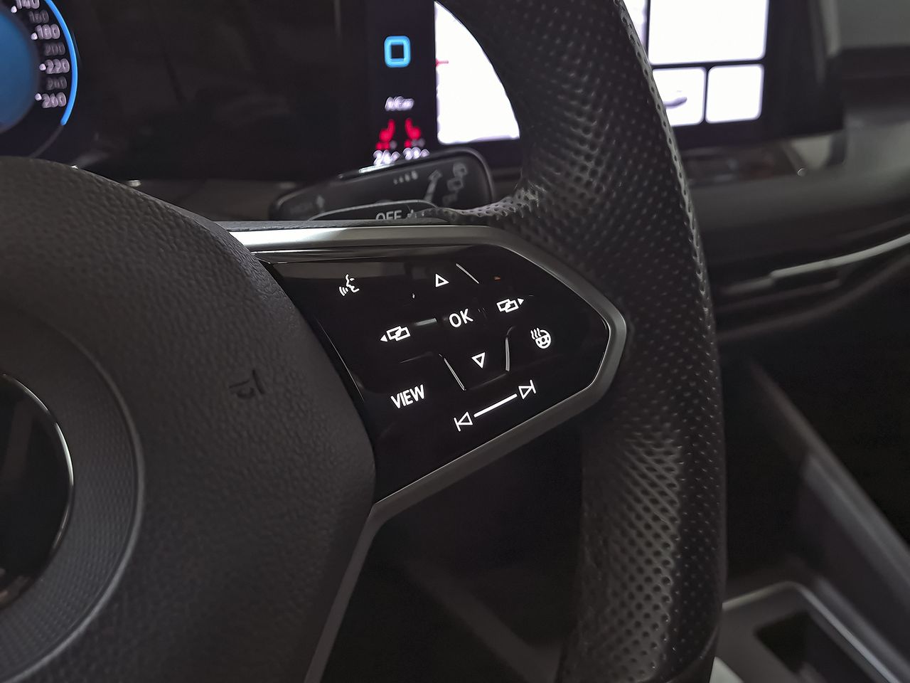 Volkswagen Golf R-Line 1.5 eTSI 110kW (150CV) DSG - foto 18