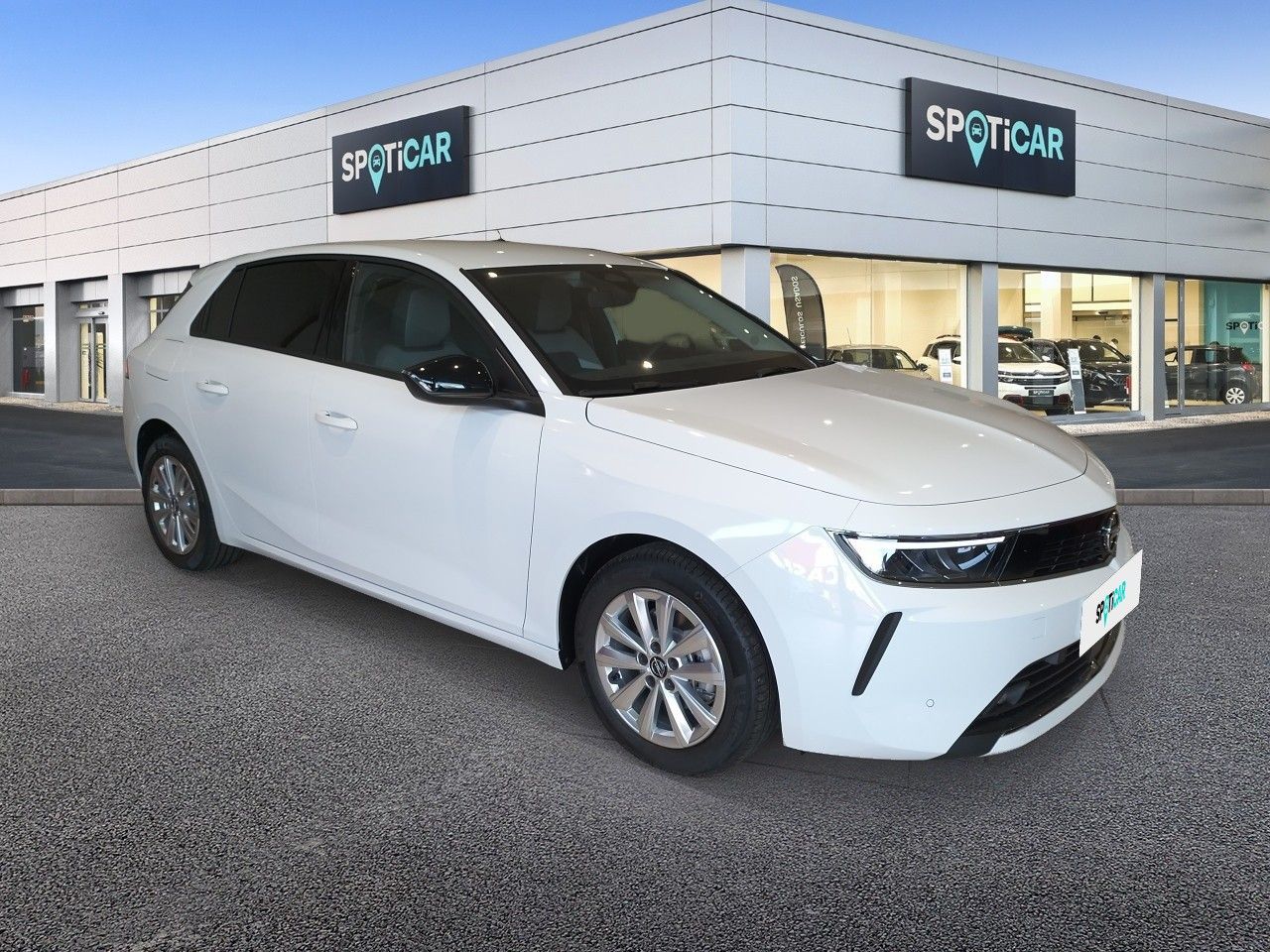 Barriles cerveza  de segunda mano - opel astra 2023 /