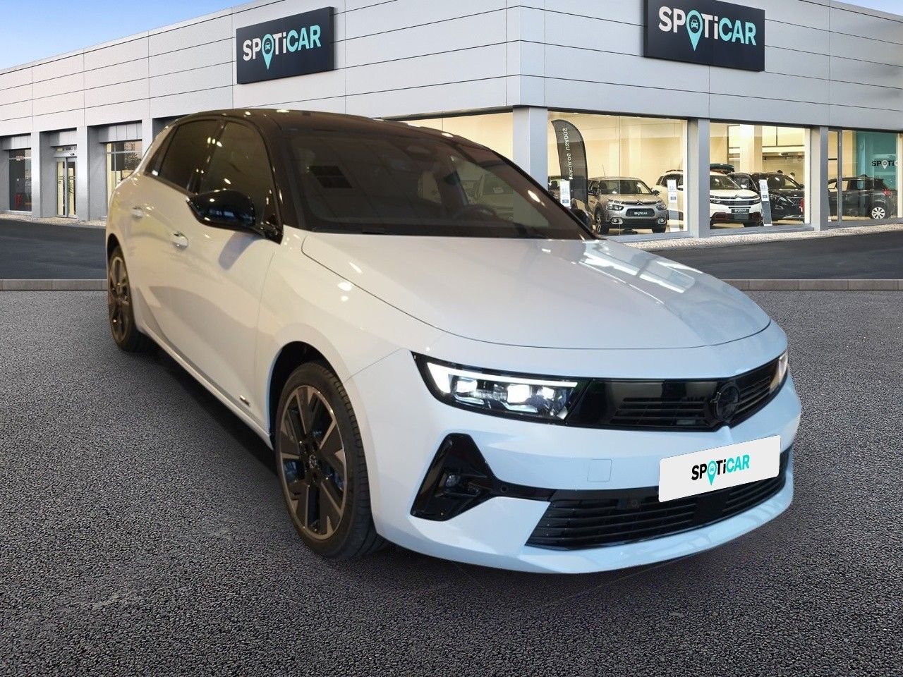 Barriles cerveza  de segunda mano - opel astra electric 2023 /