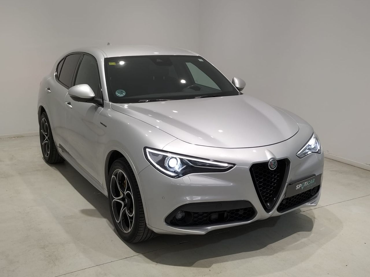 alfa romeo stelvio 2020 / foto grande (3)