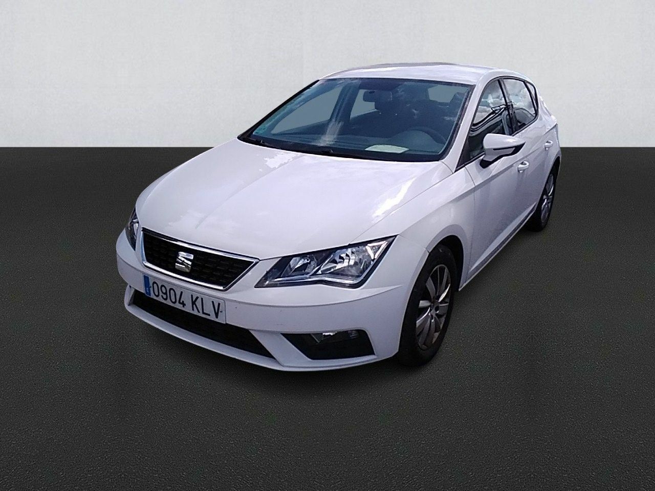 Deposito 30000 litros  de segunda mano - seat leon 2018 /