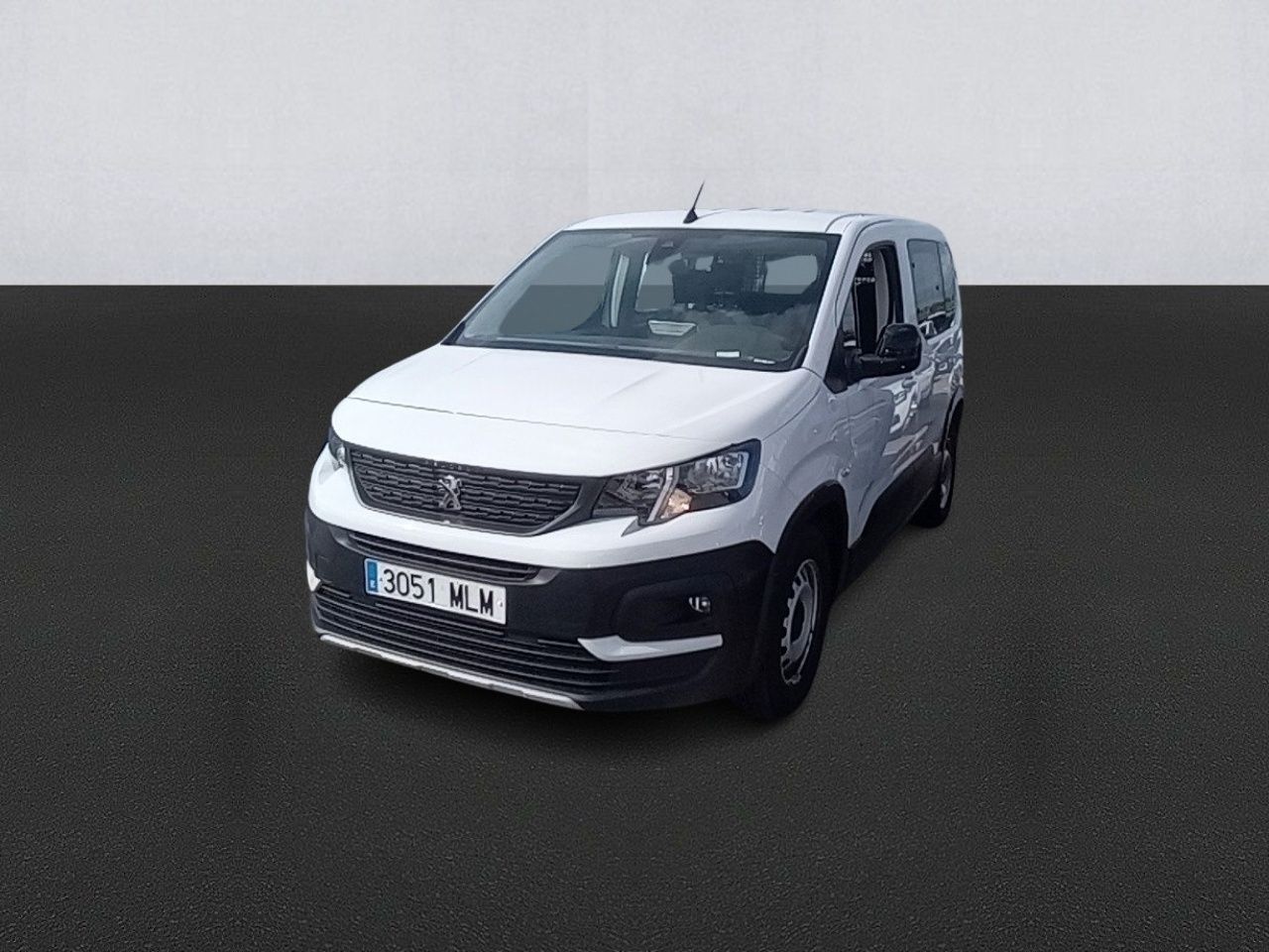 Descubre tu futuro  de segunda mano - peugeot rifter 2023 /
