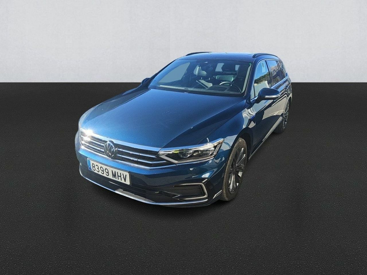 Foto volkswagen passat 2023 /