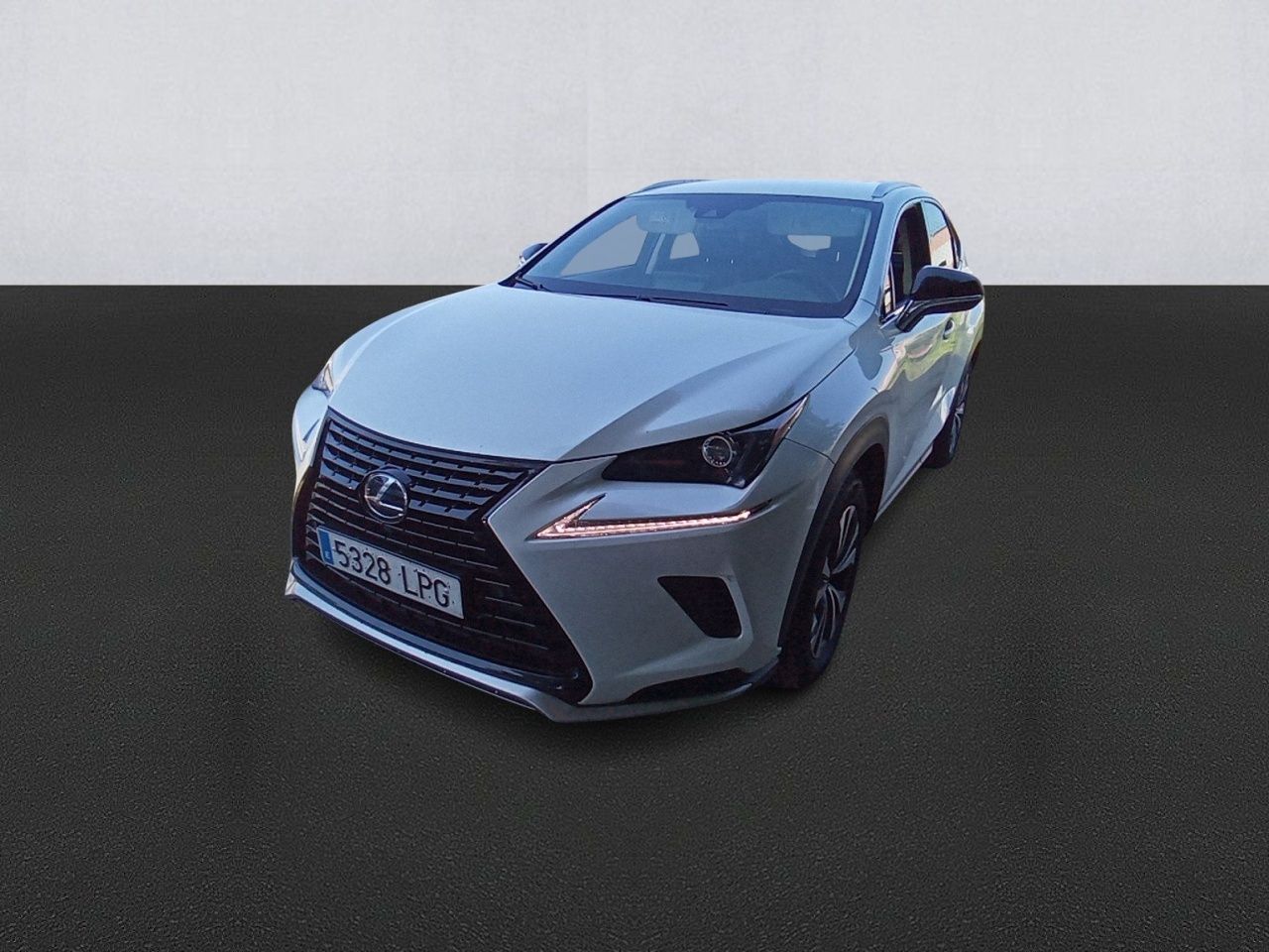 Foto lexus nx 2021 /