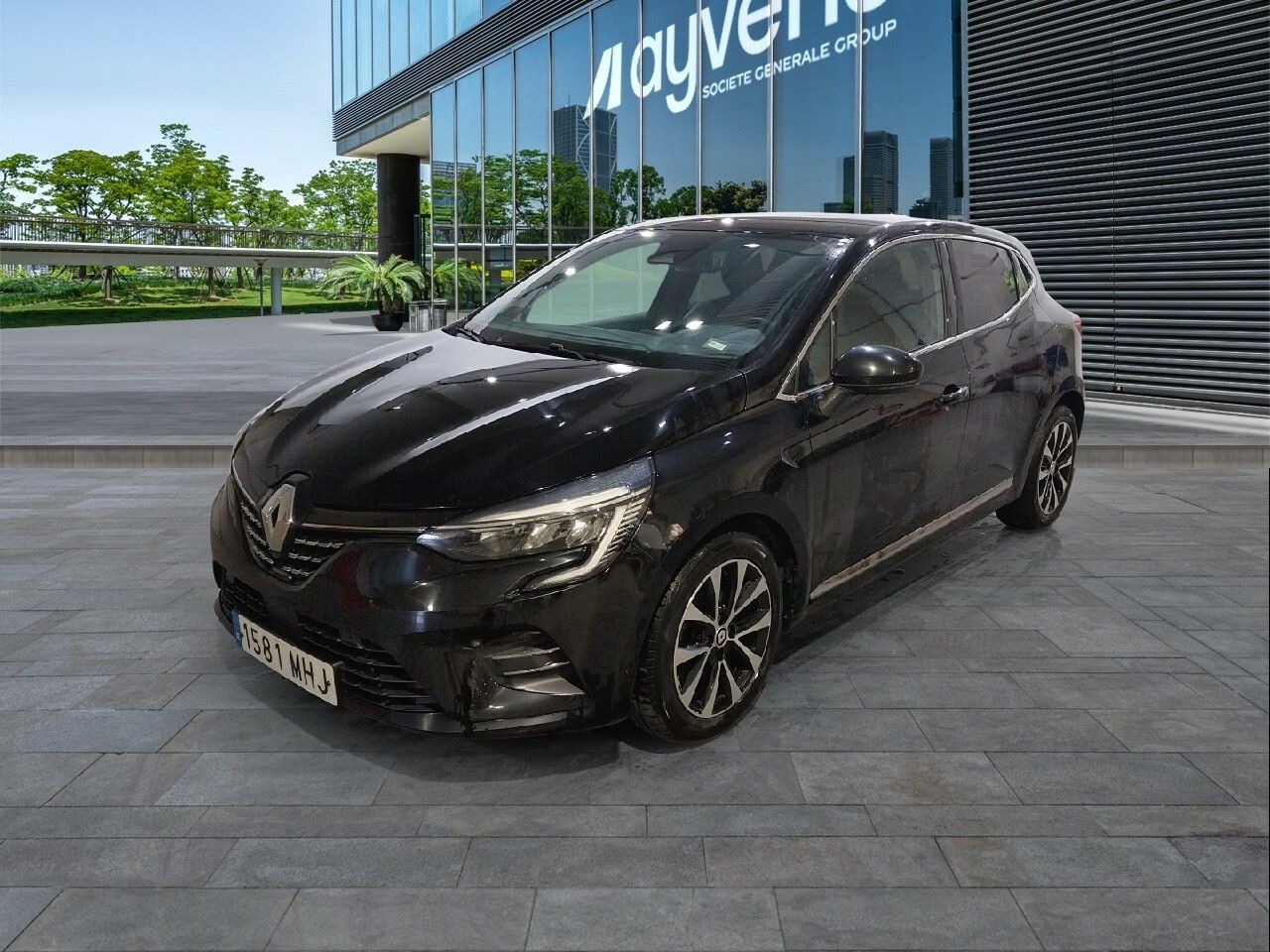 Foto renault clio 2023 /