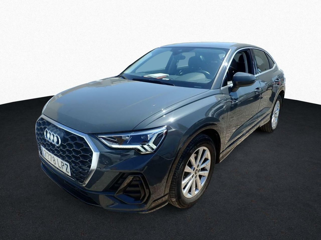 Foto audi q3 2021 /