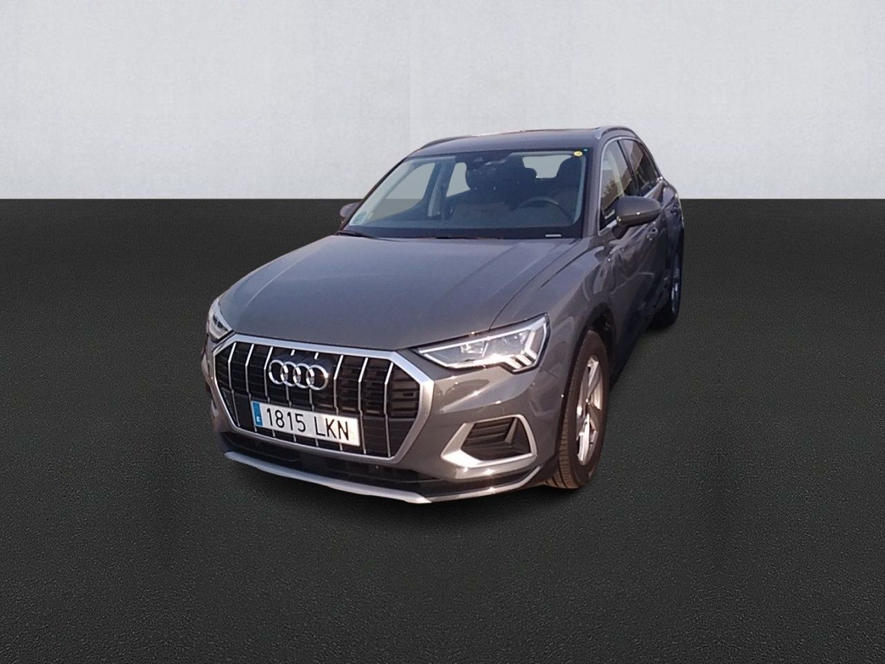 audi q3 2020 /