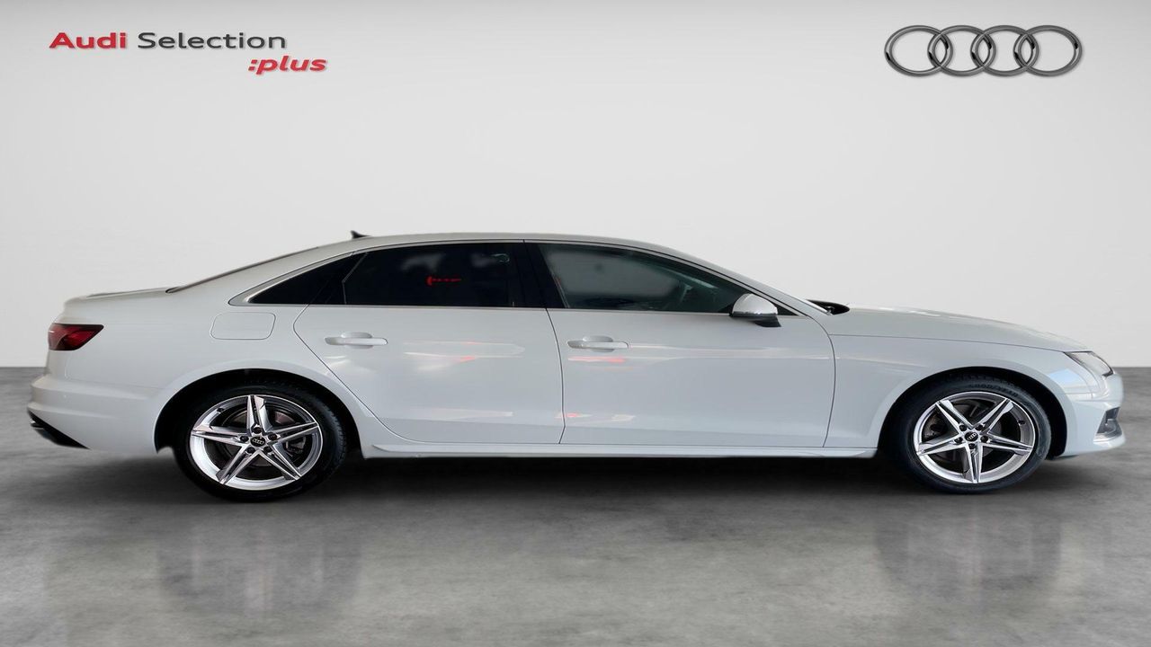 audi a4 2023 / foto grande (3)
