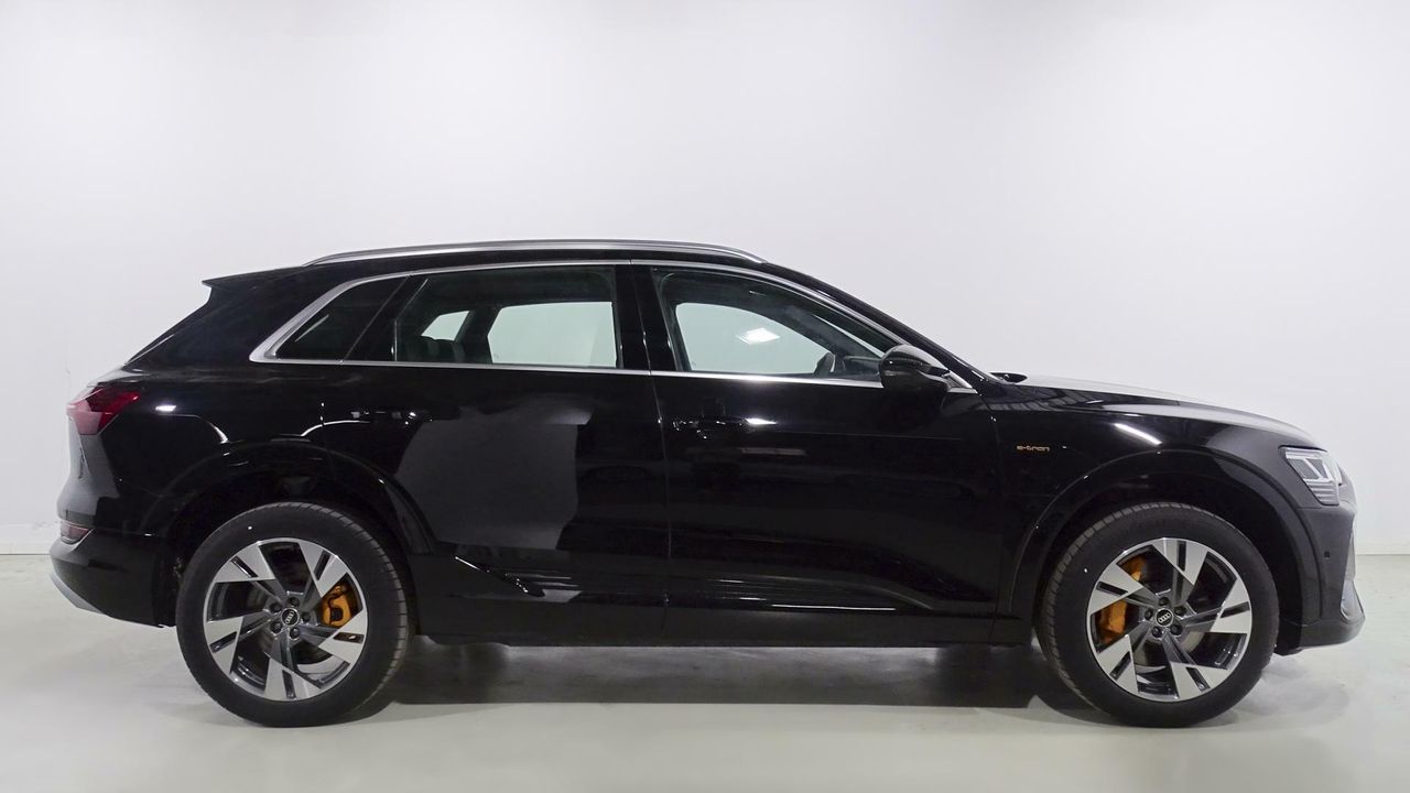 audi e-tron 2022 / foto grande (3)