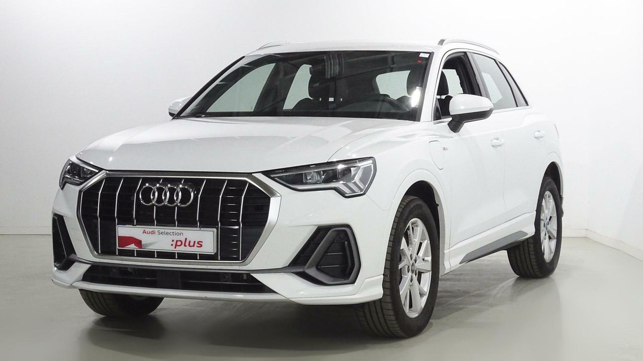 Foto audi q3 2023 /