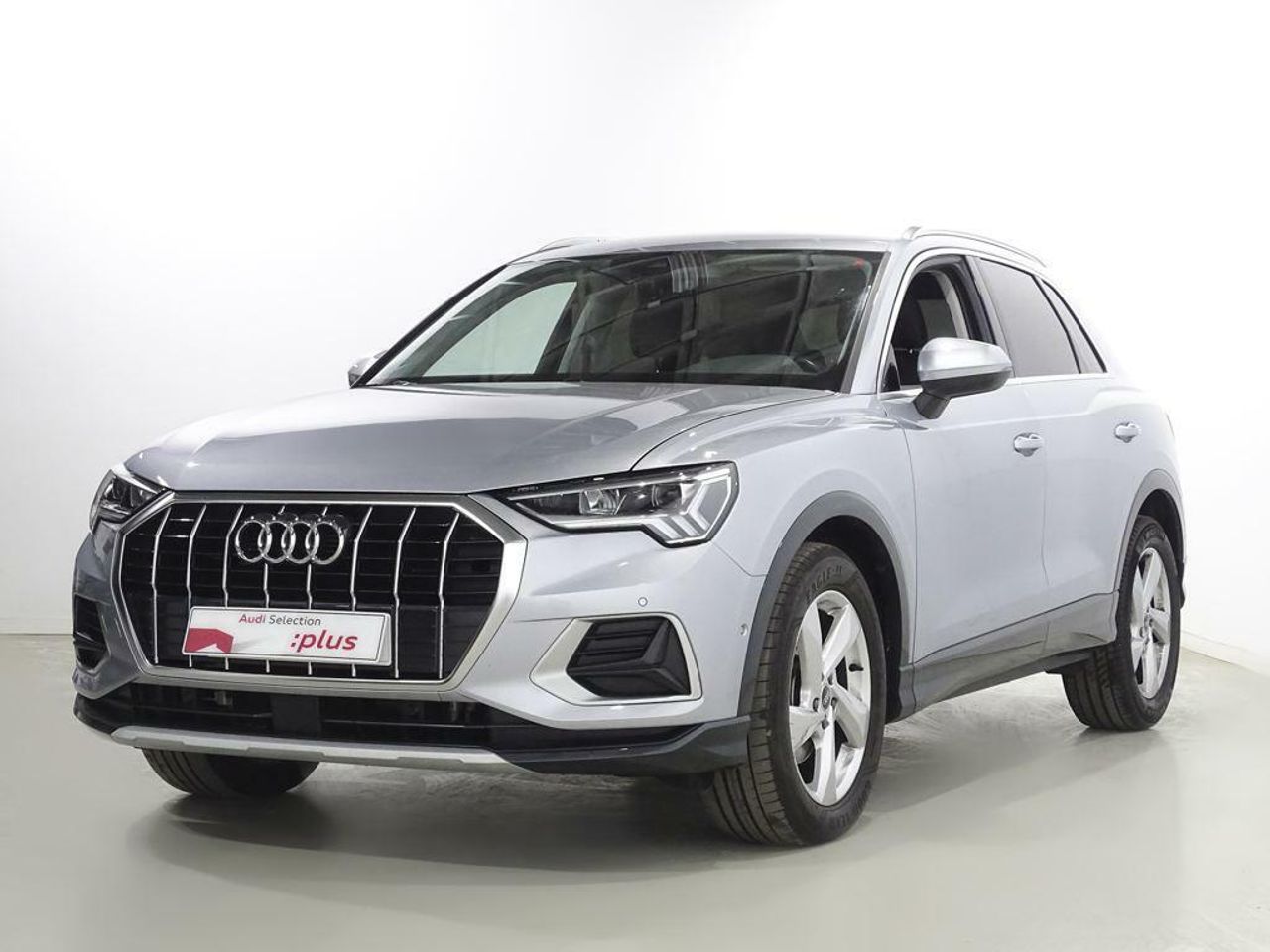 Foto audi q3 2021 /