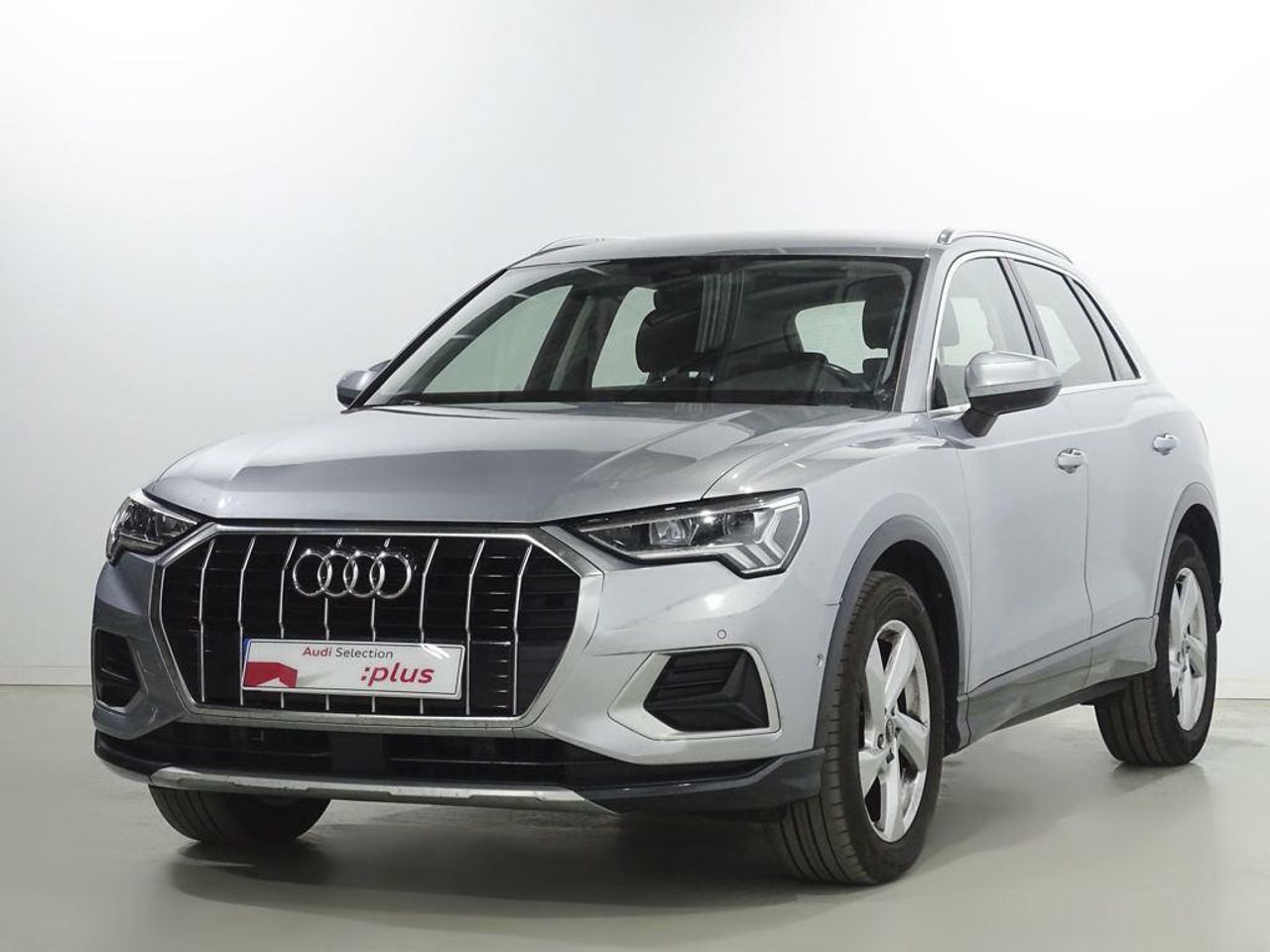 Foto audi q3 2021 /