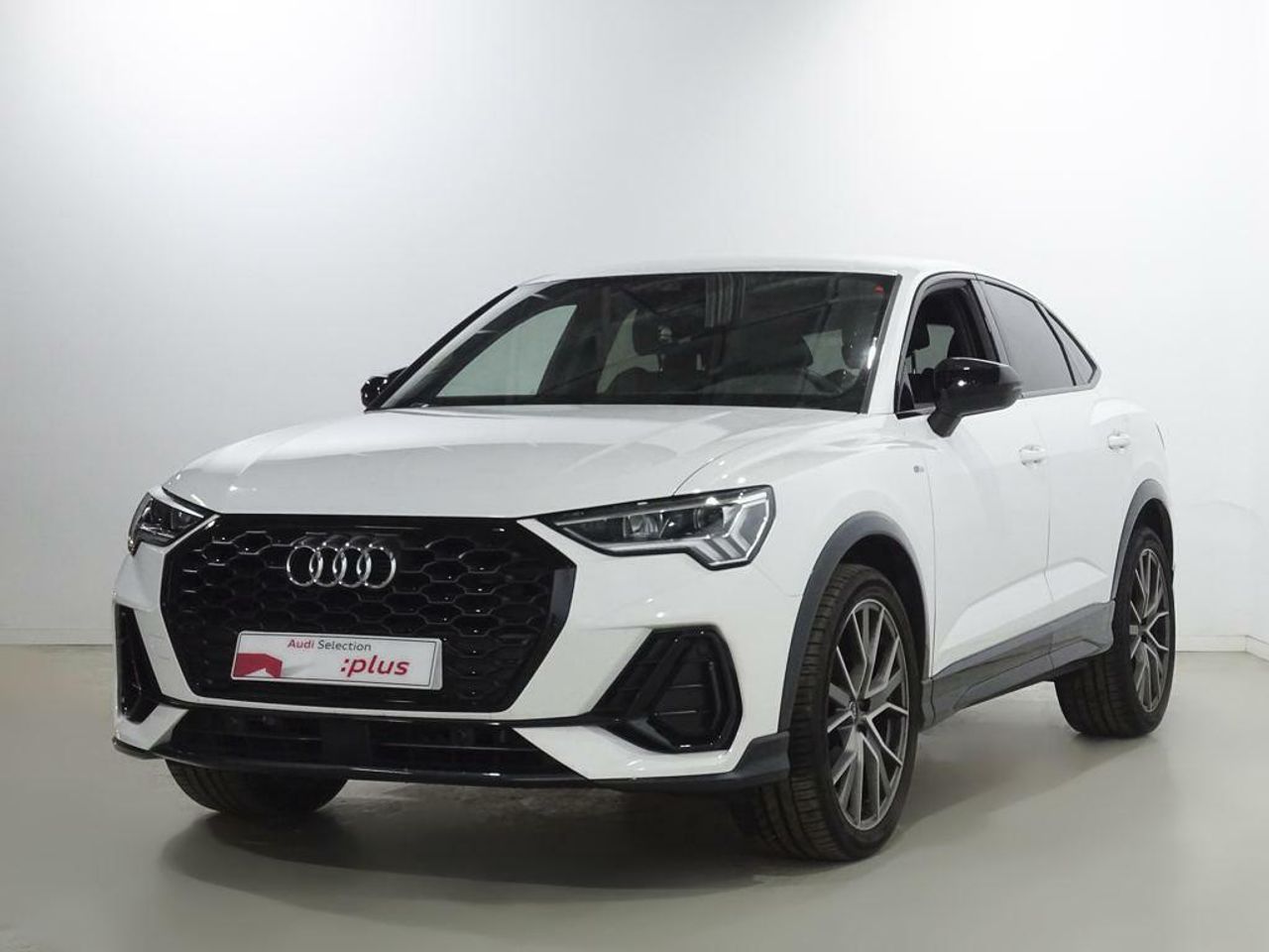 Foto audi q3 2022 /