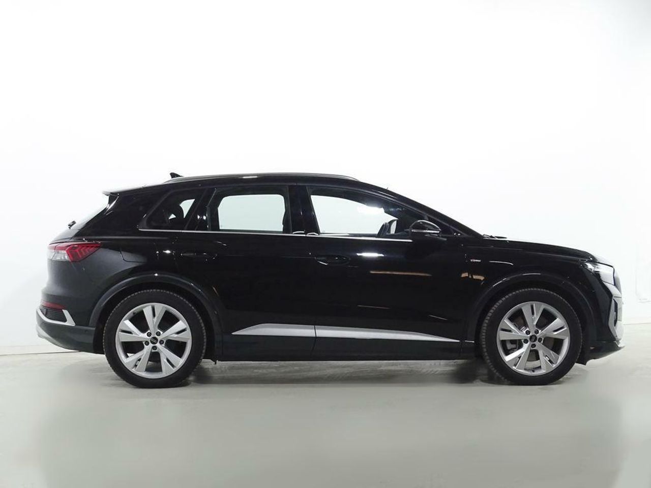 audi q4 2023 / foto grande (3)