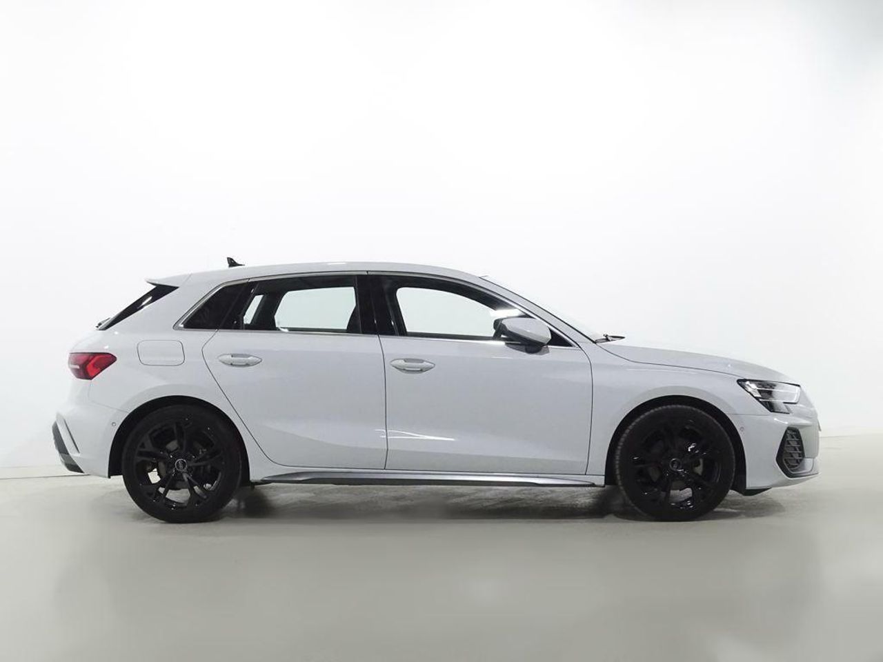 audi a3 2024 / foto grande (3)
