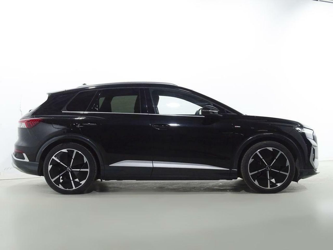 audi q4 2021 / foto grande (3)