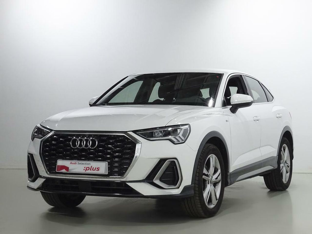 Foto audi q3 2022 /