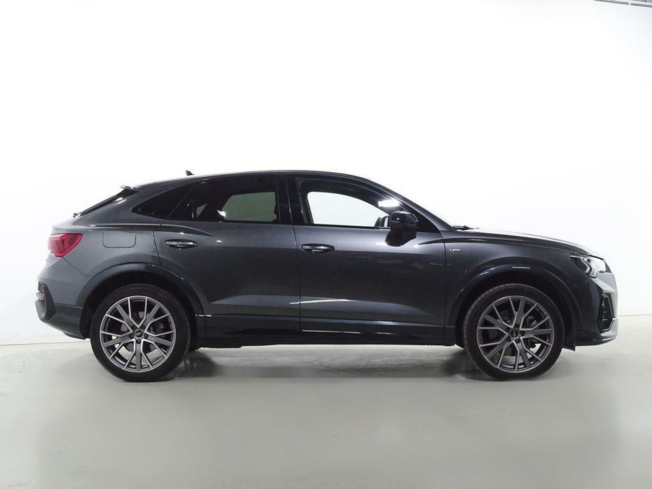 audi q3 2023 / foto grande (3)