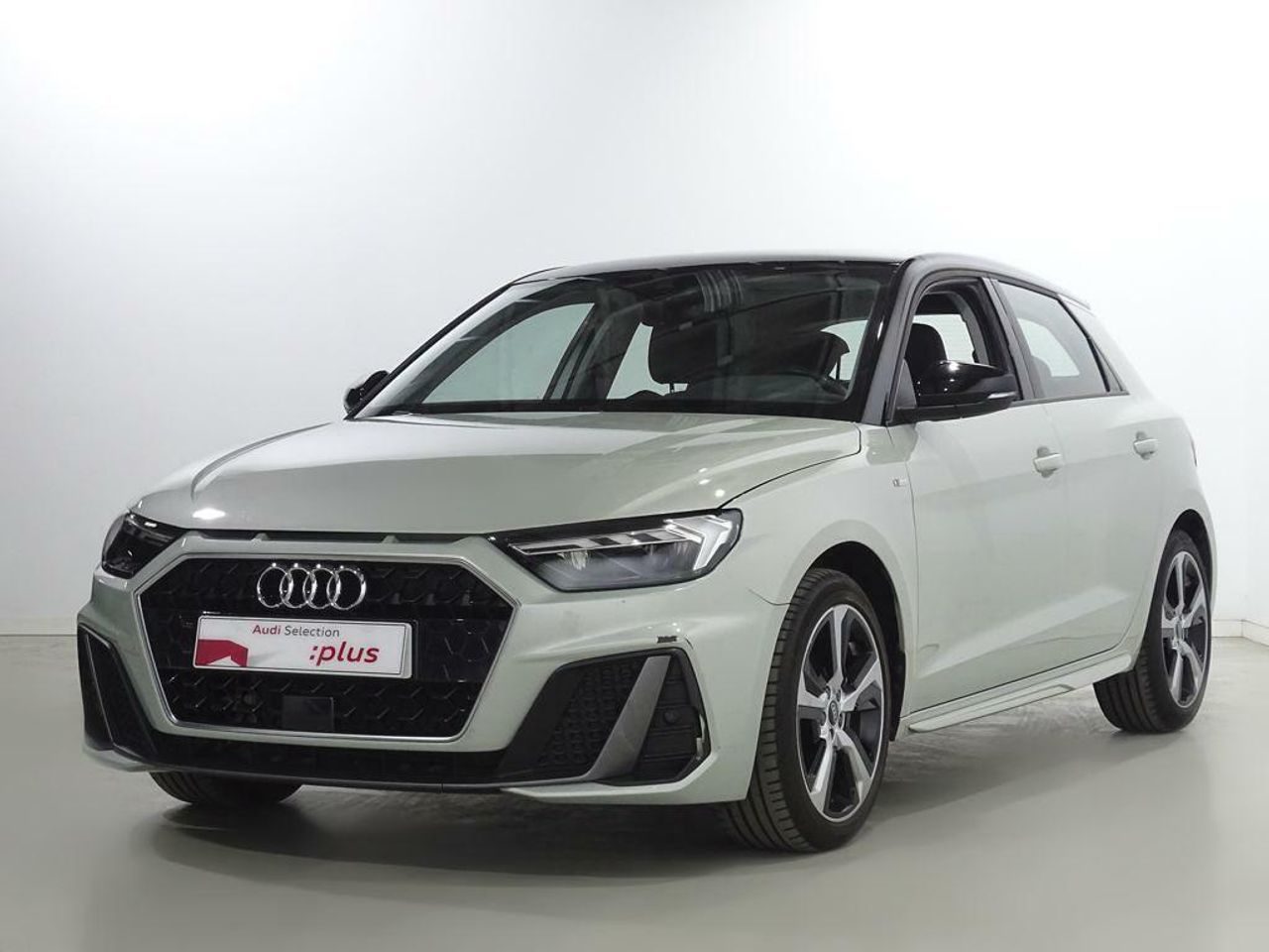 audi a1 2023 /