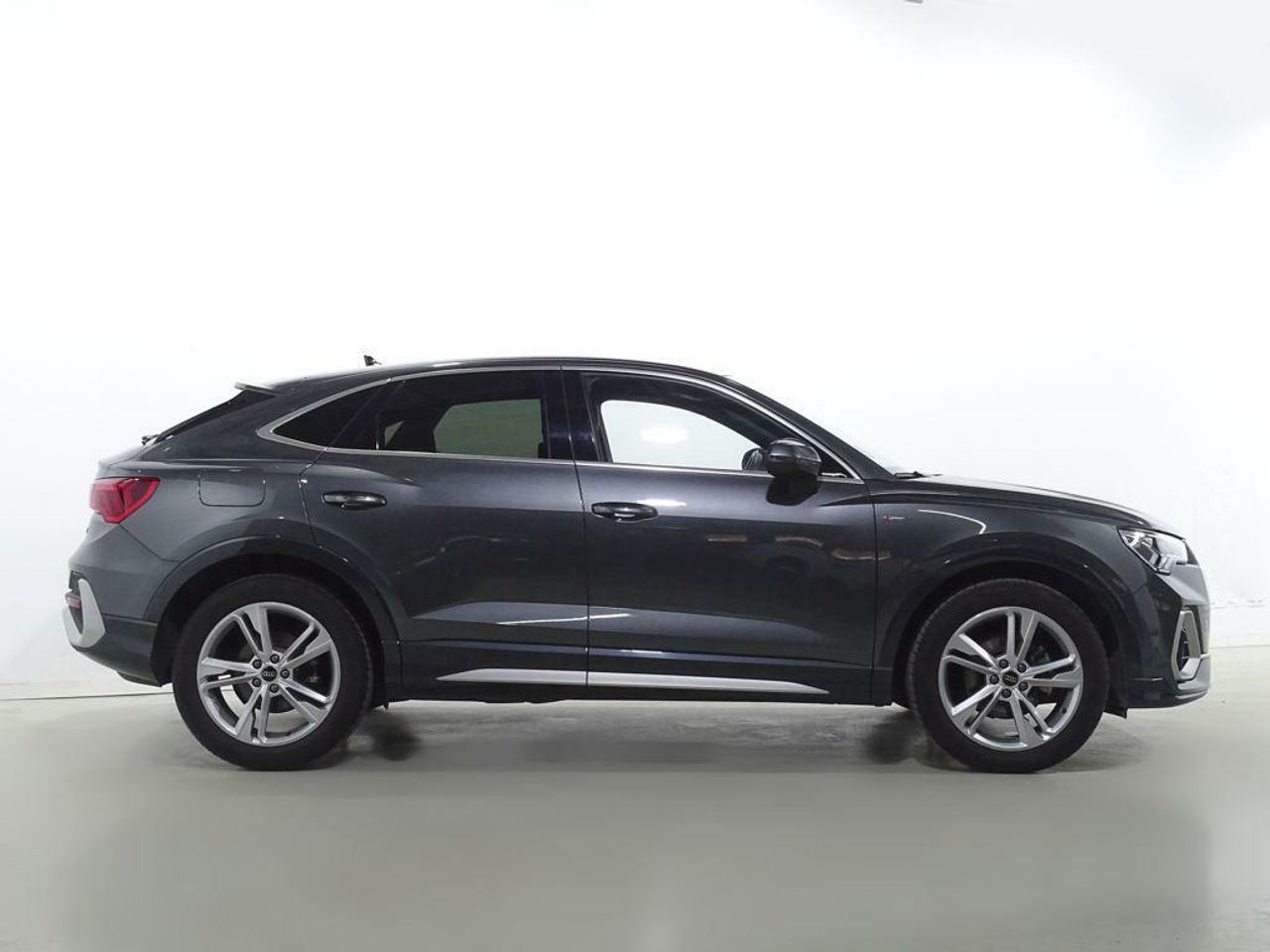audi q3 2024 / foto grande (3)