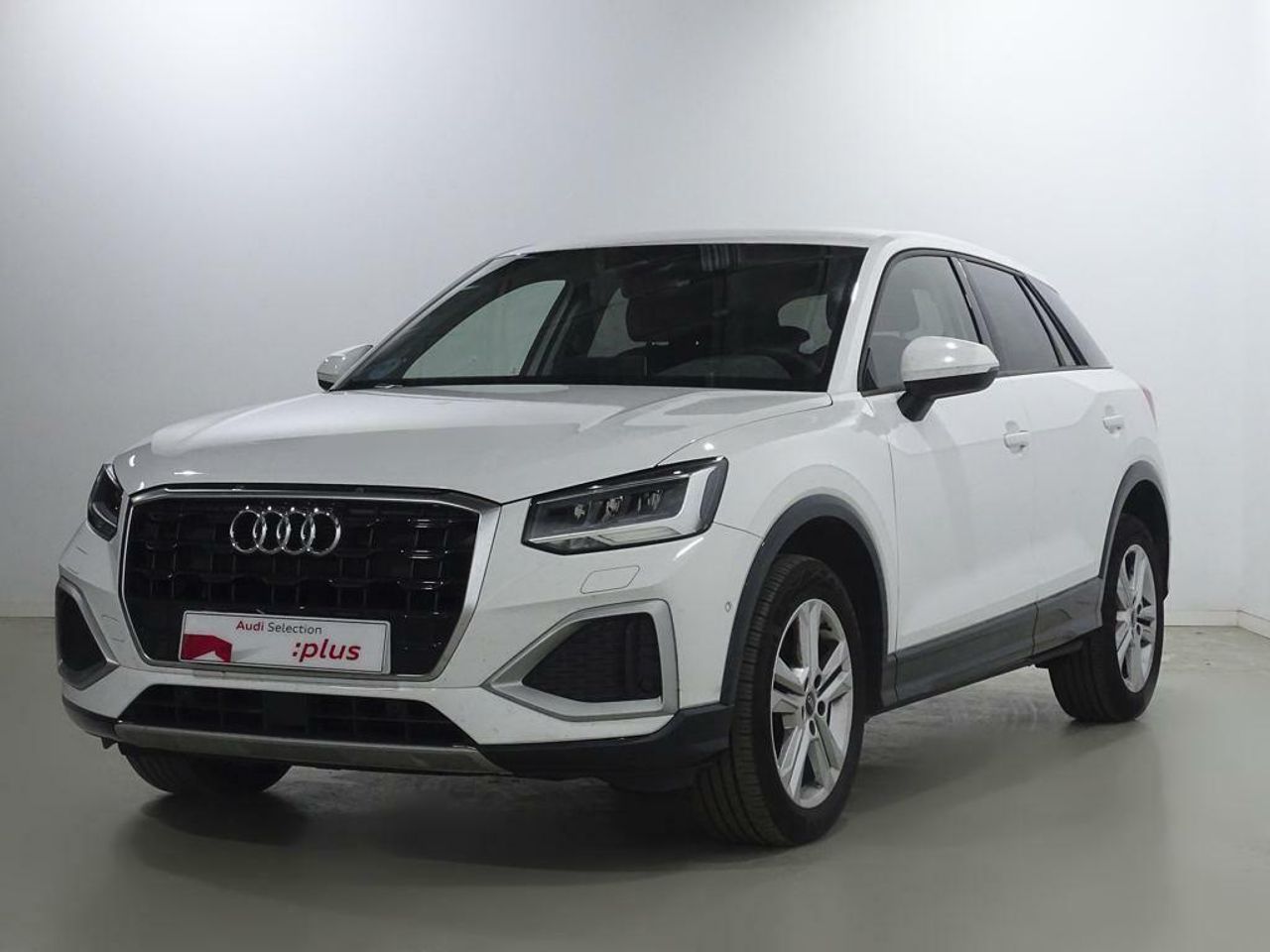 audi q2 2021 /
