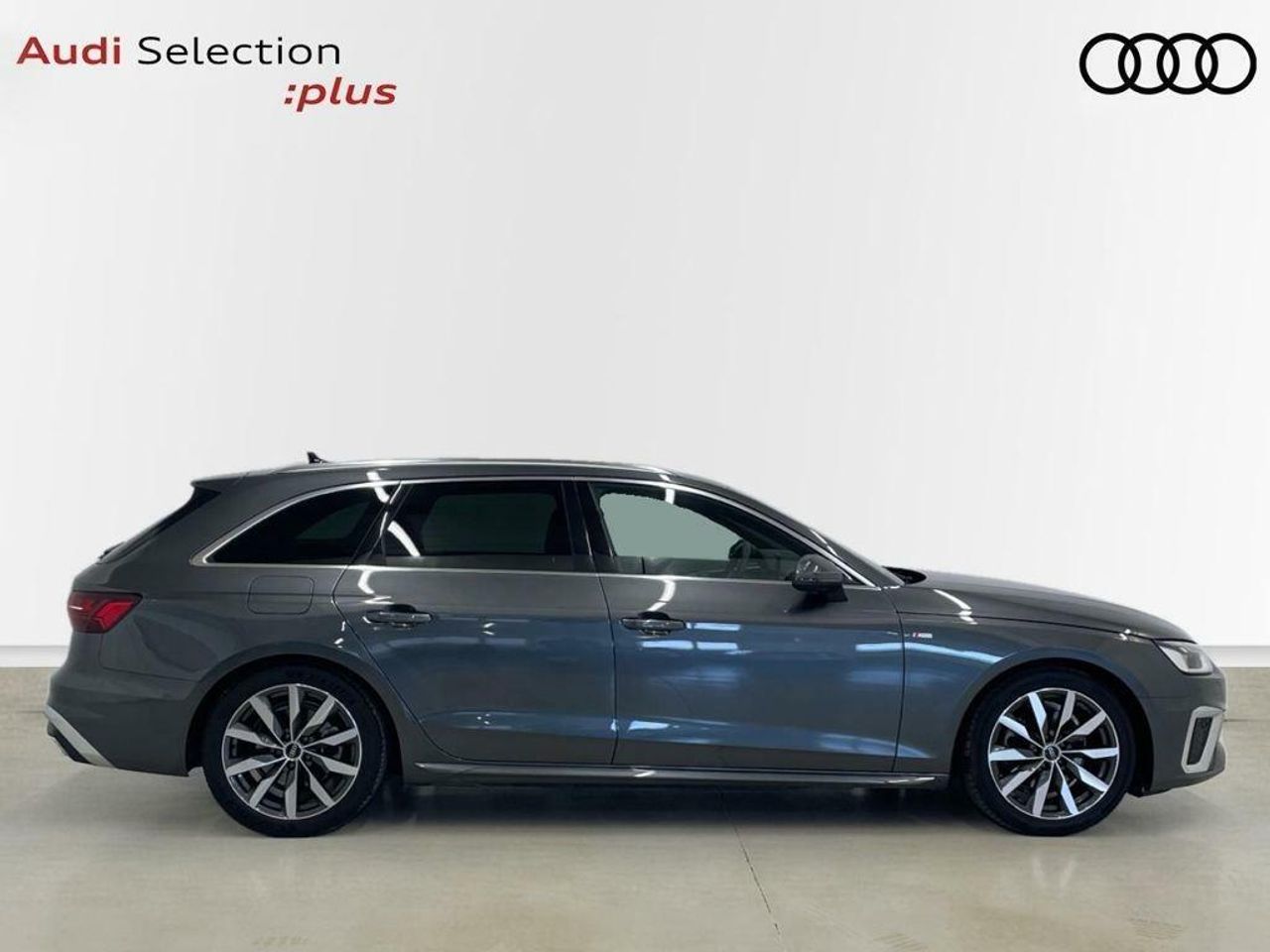 audi a4 2024 / foto grande (3)