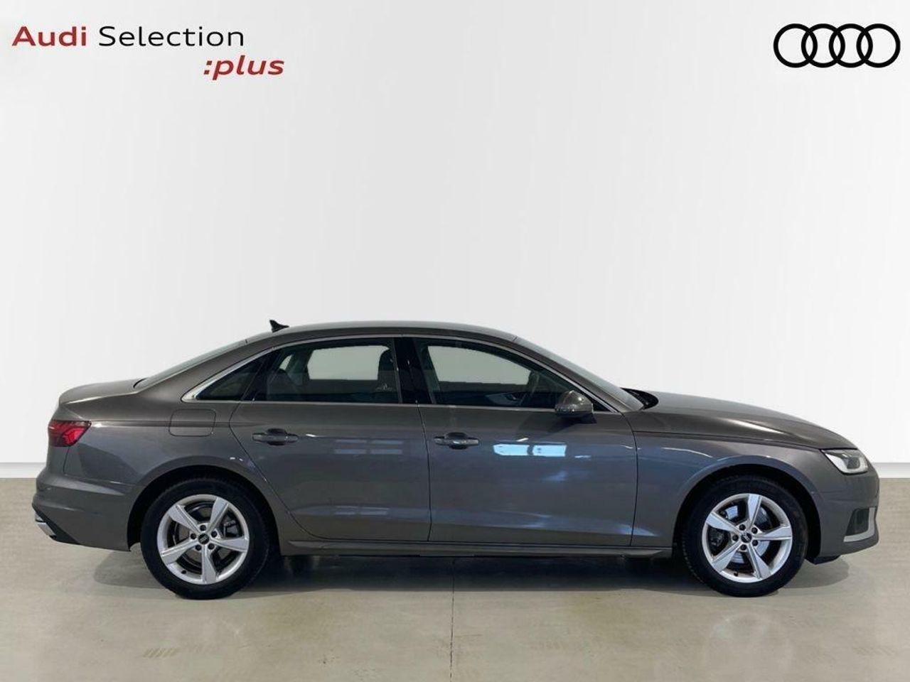audi a4 2022 / foto grande (3)