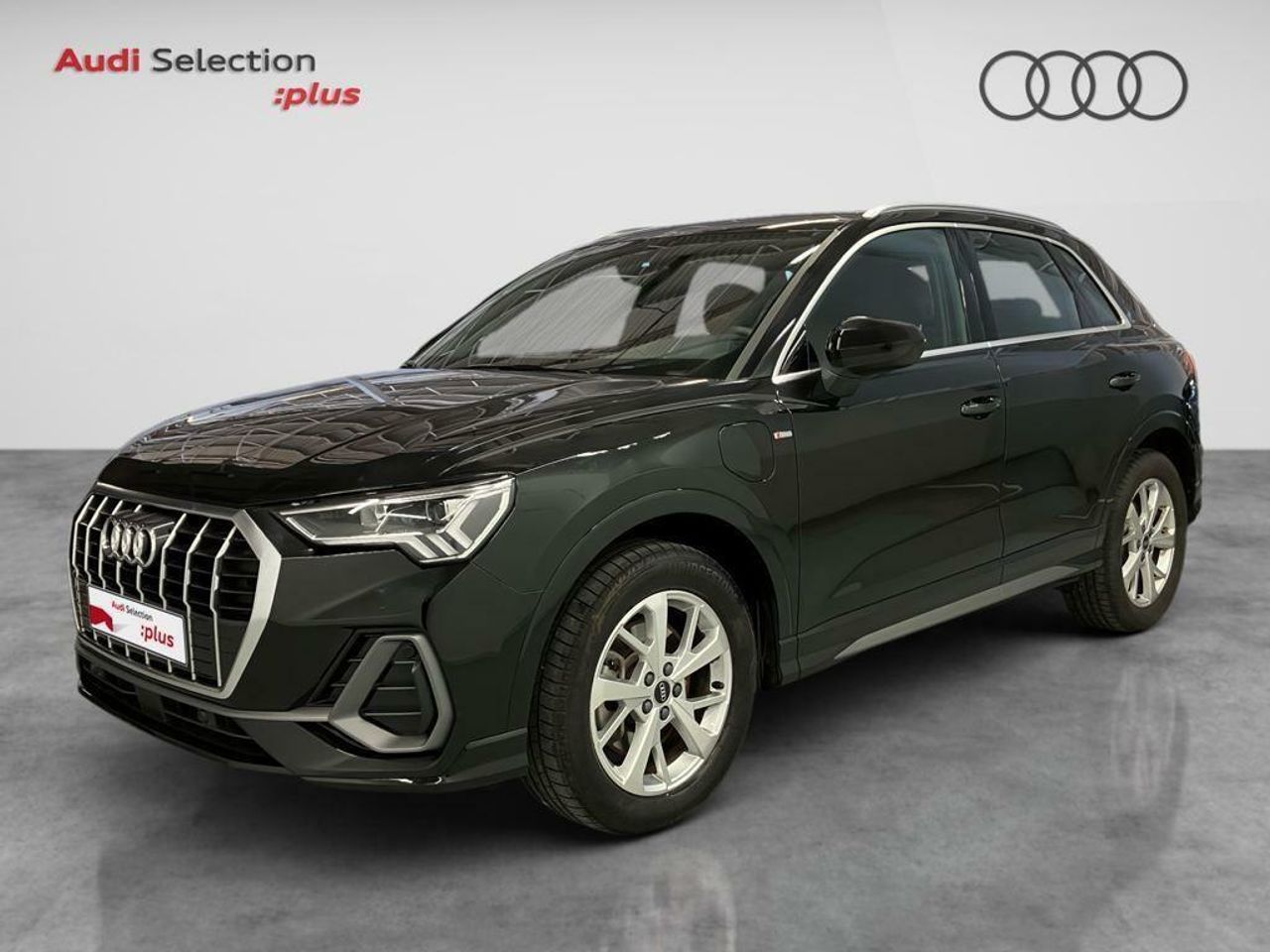 Foto audi q3 2023 /