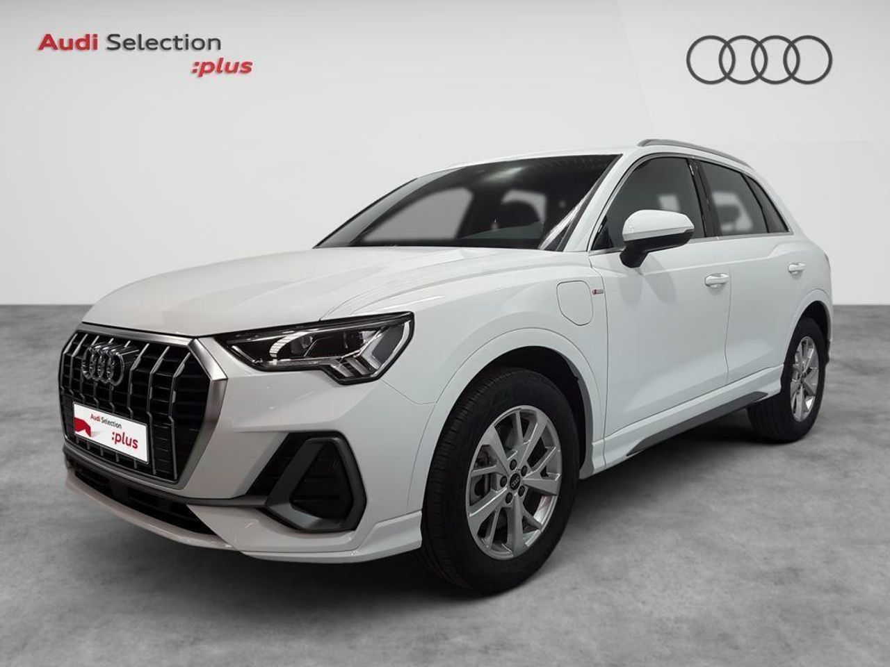 Foto audi q3 2023 /