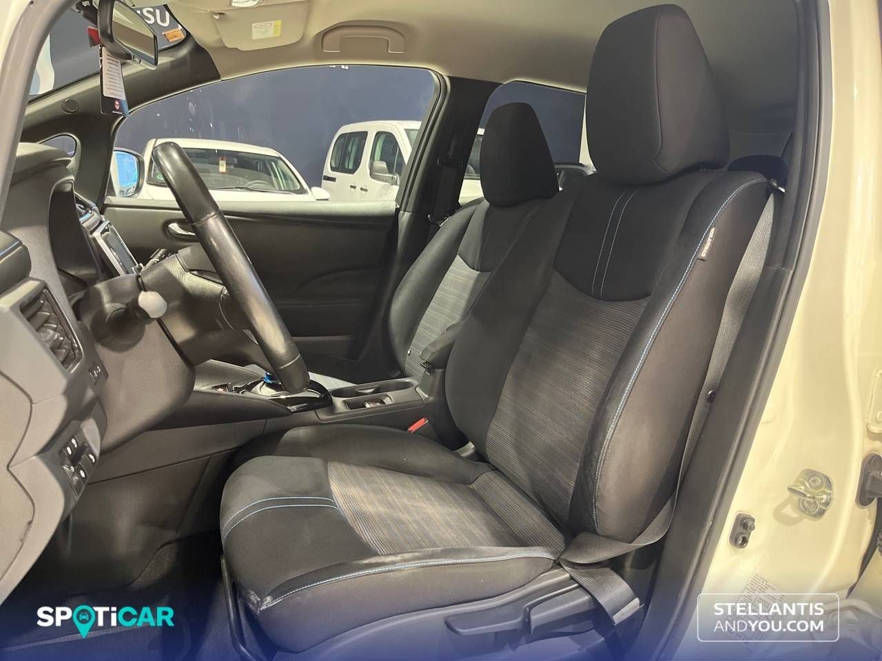 Nissan Leaf 40kWh Tekna - foto 9