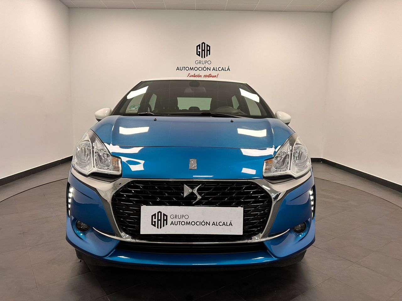 ds automobiles ds 3 2016 / foto grande (2)