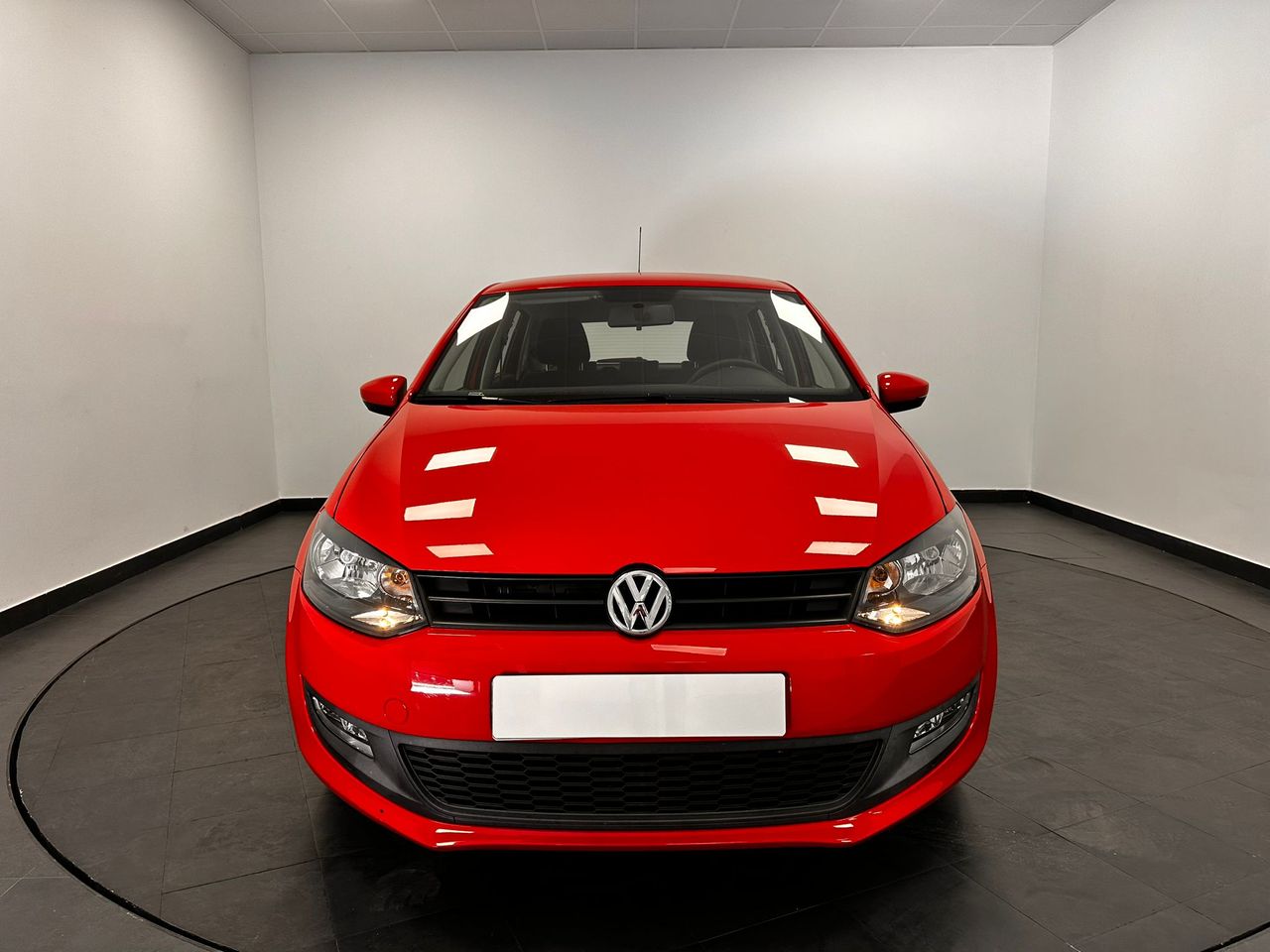 volkswagen polo 2010 / foto grande (2)