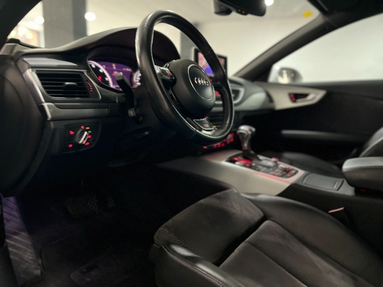 Audi A7 3.0 TFSI quattro - foto 8