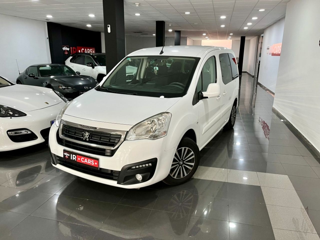 peugeot partner 2017 / foto grande (3)