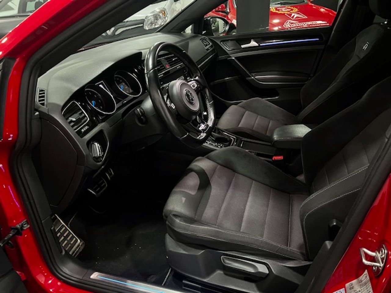 Volkswagen Golf R BMT 4Motion - foto 18